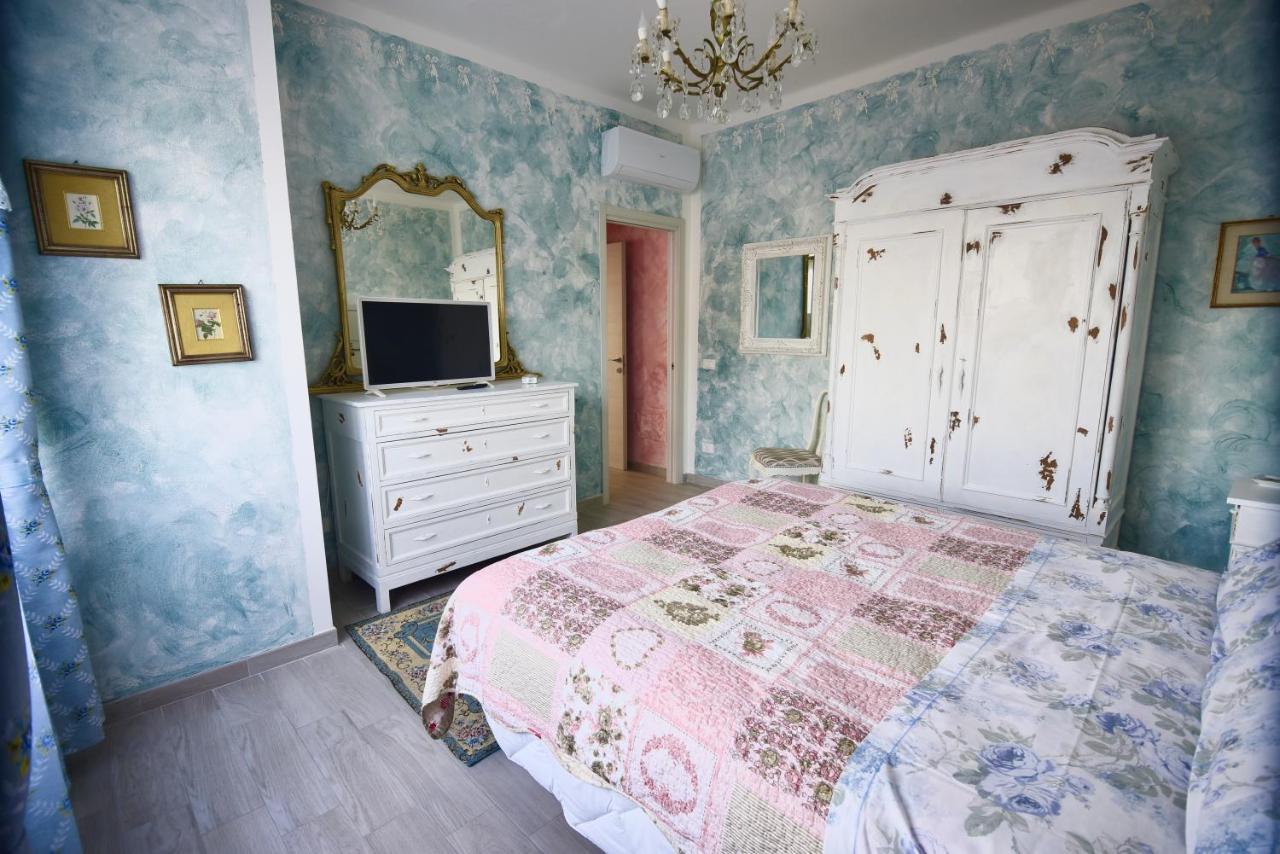 Le Bouganville Apartment 데센자노델가르다 외부 사진
